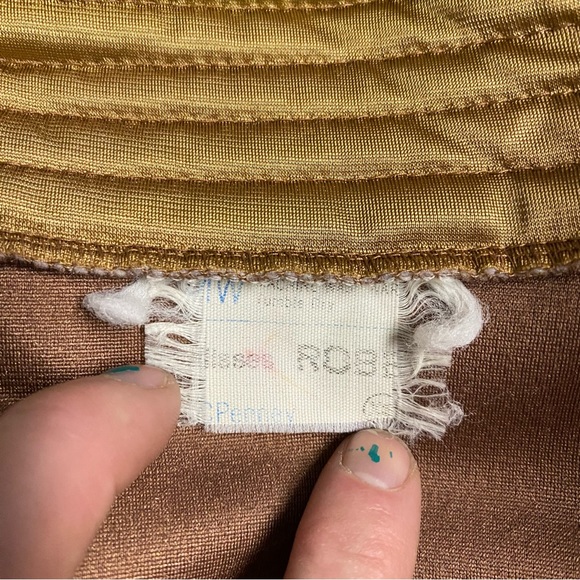 JC Penney Brown Velveteen Misses Robe Dressing Gown Size:XS - Picture 6 of 6